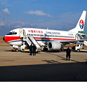 白莲航空托运航空快运业稳步发展的原因是什么？
